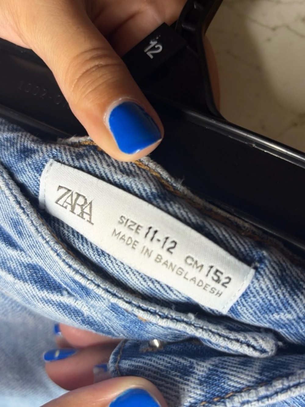 Zara Ripped Wide-Leg Jeans and distressed accents - Kids - Picture 3 of 3